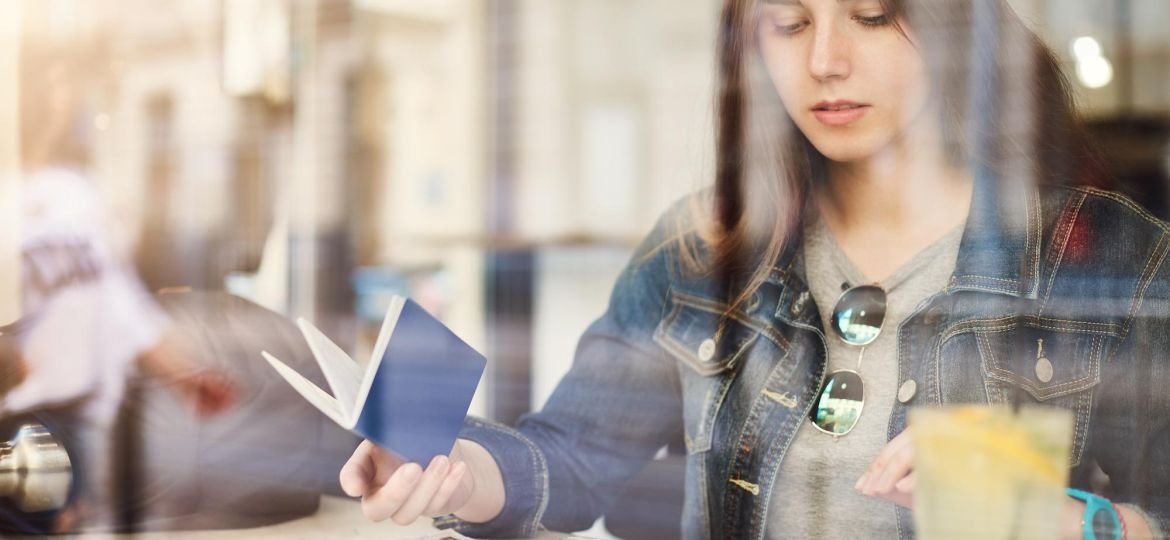 Expat Finance Investing While Living Abroad Strategies